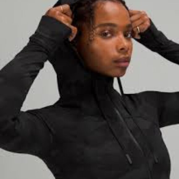 Lululemon Hooded Define Jacket Size 2 - Picture 3 of 11